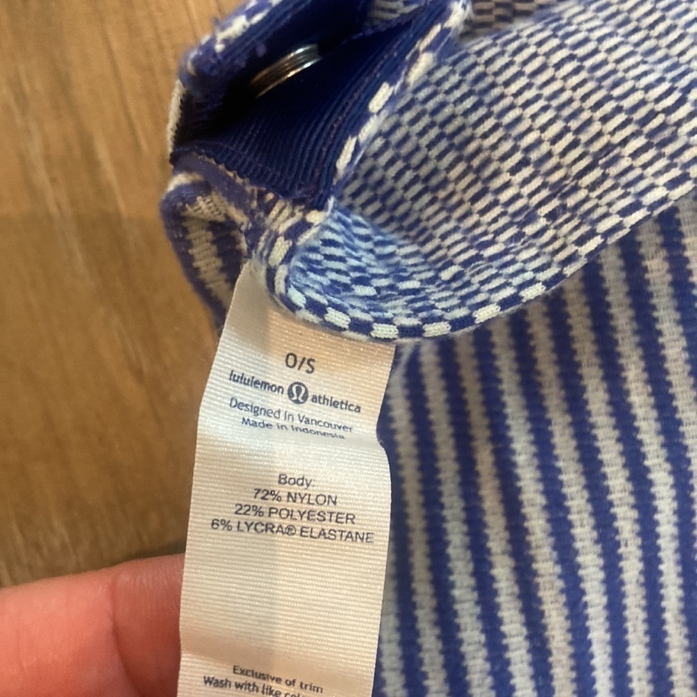 Lululemon Vinyasa Scarf Rulu EUC - Picture 4 of 5